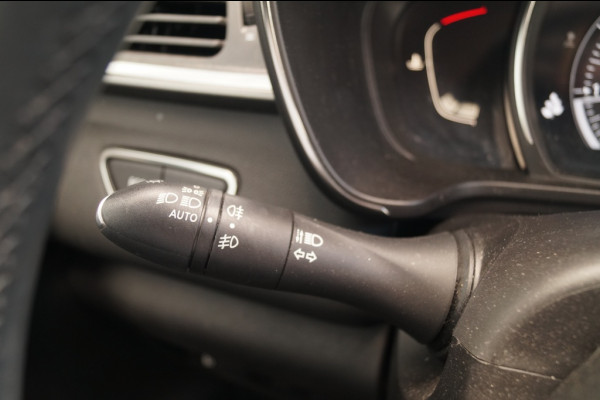 Renault Kadjar 1.3 TCe 140pk Black Edition -NAVI-ECC-TREKHAAK-