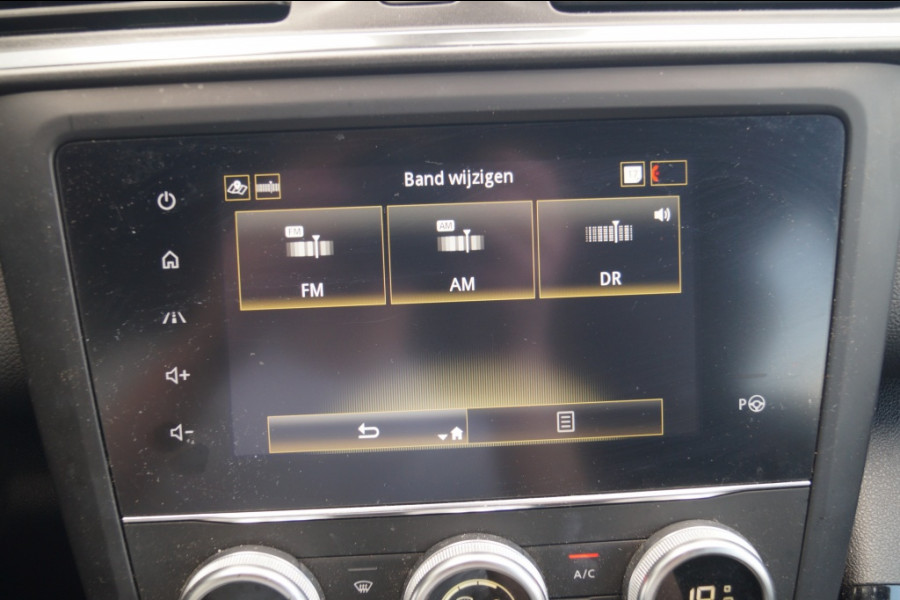 Renault Kadjar 1.3 TCe 140pk Black Edition -NAVI-ECC-TREKHAAK-