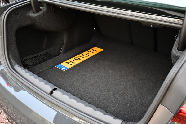 BMW 4 Serie Coupé 420i M-Sport | NL-auto | Dravitgrau | 19inch | Laser | El-klep