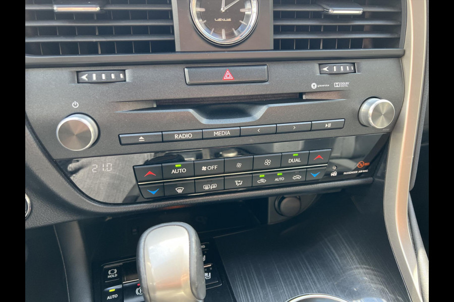 Lexus RX 450h AWD Luxury Line | Leer, Geheugenfunctie, 20 inch, Stoelventilatie, LED, Navigatie, Elektrische achterklep, 2.000KG Trekgewi