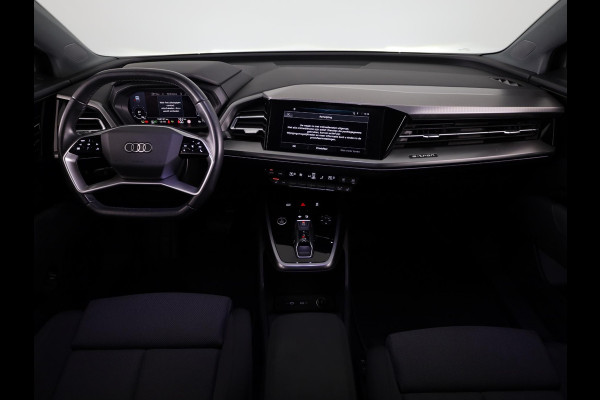Audi Q4 Sportback e-tron 40 Advanced edition 77 kWh 204 pk | Navigatie | Warmtepomp | Parkeersensoren | Achteruitrijcamera | Adaptieve cruise control | Stoelverwarming |