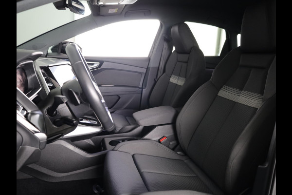 Audi Q4 Sportback e-tron 40 Advanced edition 77 kWh 204 pk | Navigatie | Warmtepomp | Parkeersensoren | Achteruitrijcamera | Adaptieve cruise control | Stoelverwarming |