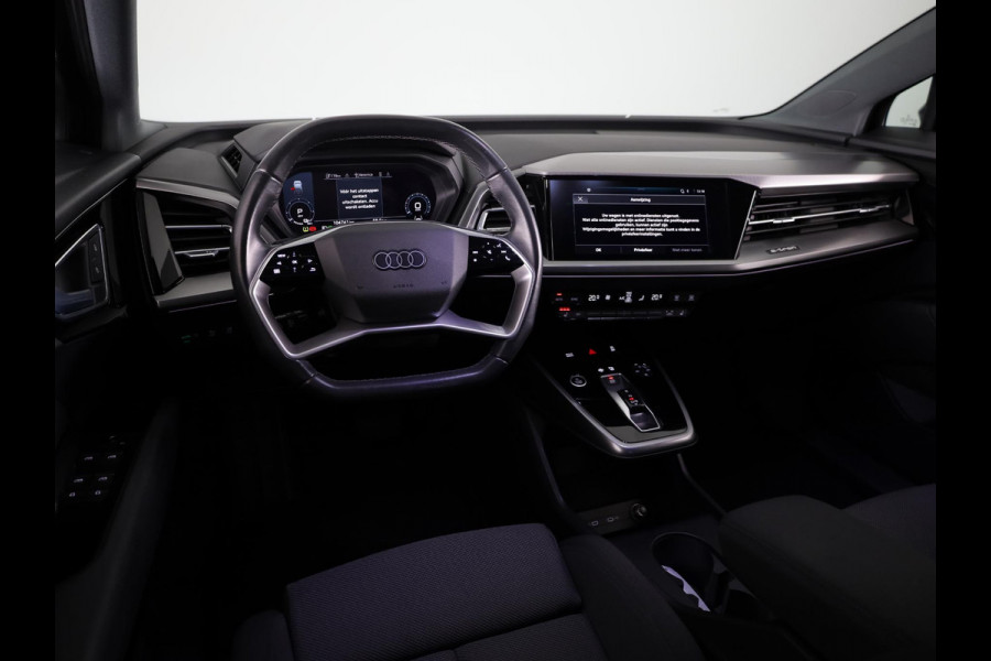 Audi Q4 Sportback e-tron 40 Advanced edition 77 kWh 204 pk | Navigatie | Warmtepomp | Parkeersensoren | Achteruitrijcamera | Adaptieve cruise control | Stoelverwarming |
