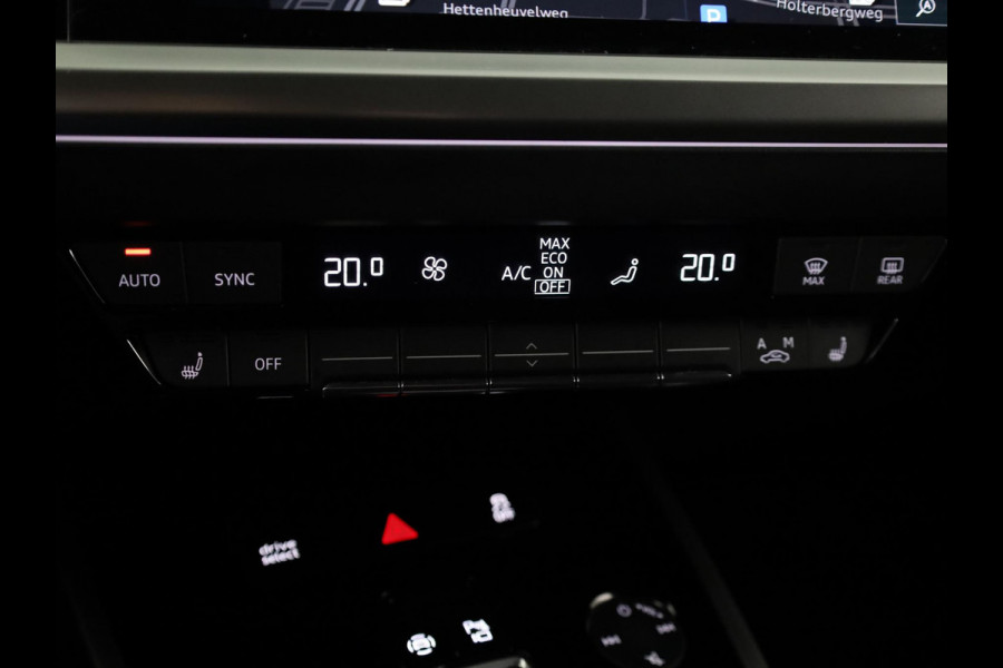 Audi Q4 Sportback e-tron 40 Advanced edition 77 kWh 204 pk | Navigatie | Warmtepomp | Parkeersensoren | Achteruitrijcamera | Adaptieve cruise control | Stoelverwarming |
