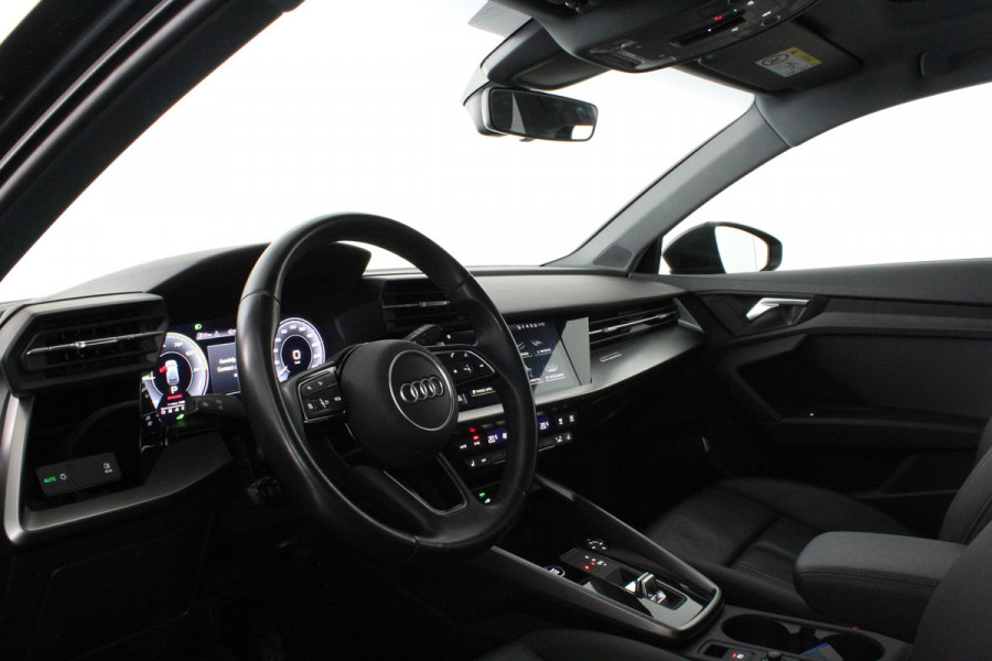 Audi A3 Sportback 40 TFSI e Edition > Pano.schuif/B&O/Leer/Keyless...
