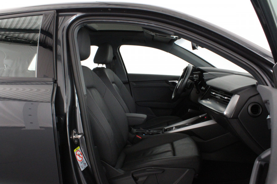 Audi A3 Sportback 40 TFSI e Edition > Pano.schuif/B&O/Leer/Keyless...
