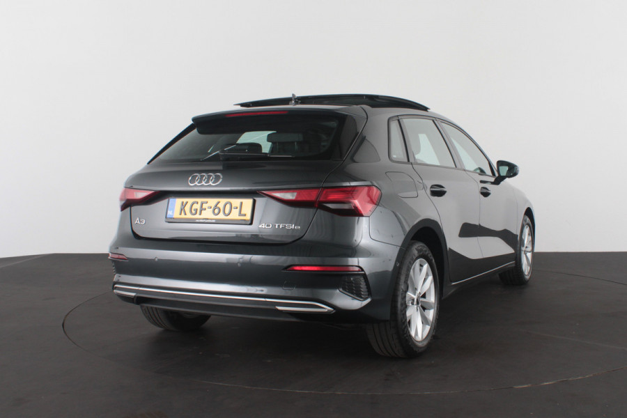 Audi A3 Sportback 40 TFSI e Edition > Pano.schuif/B&O/Leer/Keyless...