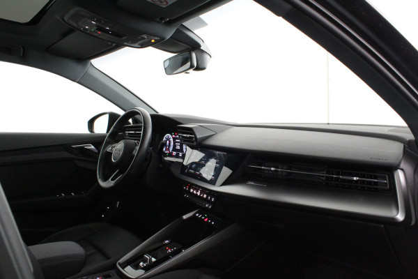 Audi A3 Sportback 40 TFSI e Edition > Pano.schuif/B&O/Leer/Keyless...