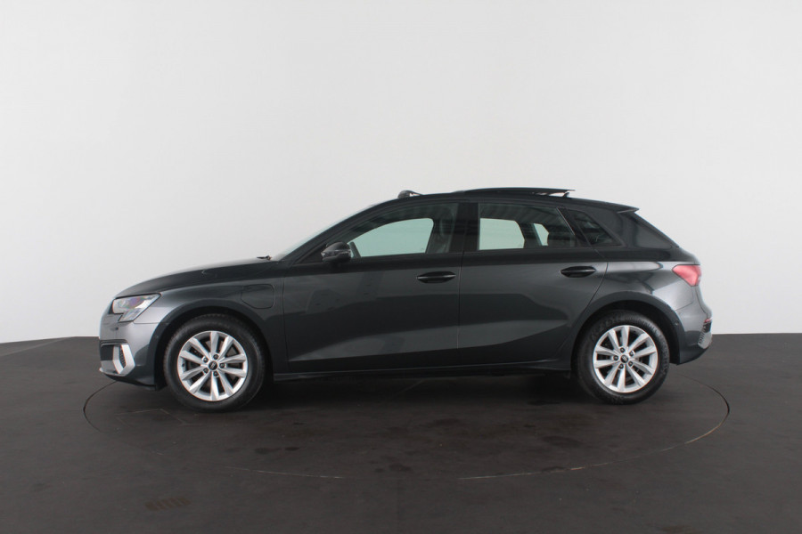 Audi A3 Sportback 40 TFSI e Edition > Pano.schuif/B&O/Leer/Keyless...