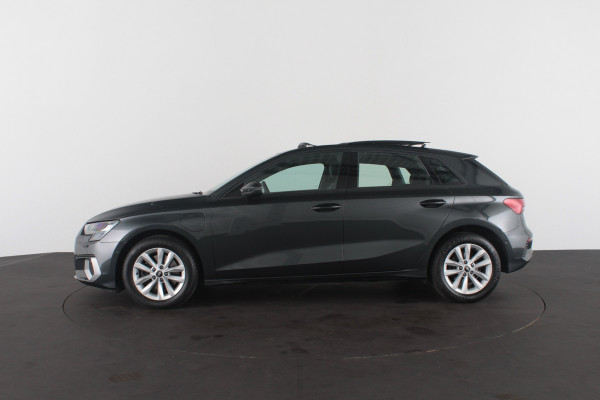 Audi A3 Sportback 40 TFSI e Edition > Pano.schuif/B&O/Leer/Keyless...