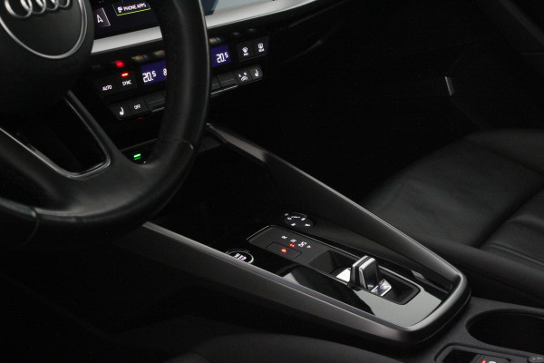 Audi A3 Sportback 40 TFSI e Edition > Pano.schuif/B&O/Leer/Keyless...
