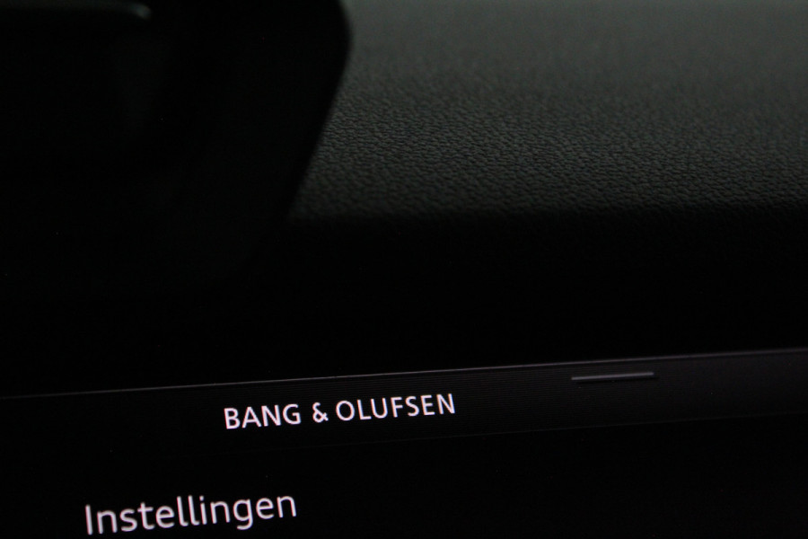Audi A3 Sportback 40 TFSI e Edition > Pano.schuif/B&O/Leer/Keyless...