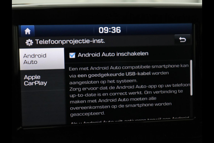 Hyundai i30 Fastback 1.0 T-GDI Premium | Carplay | Half leder | Full LED | Navigatie | Keyless | Climate control | Camera | Bluetooth | Cruise control | Parkeerhulp