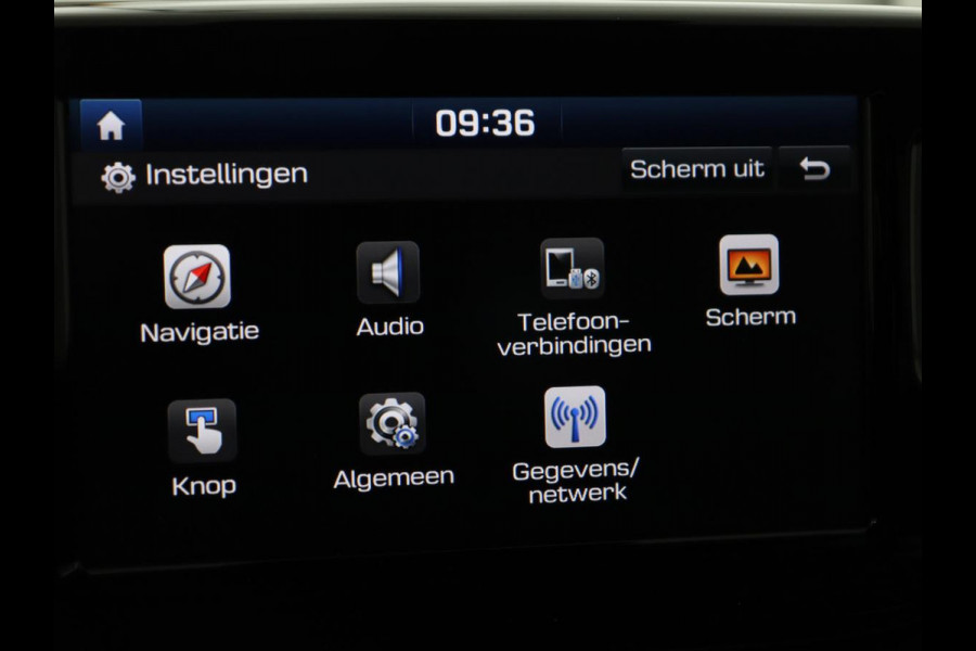 Hyundai i30 Fastback 1.0 T-GDI Premium | Carplay | Half leder | Full LED | Navigatie | Keyless | Climate control | Camera | Bluetooth | Cruise control | Parkeerhulp
