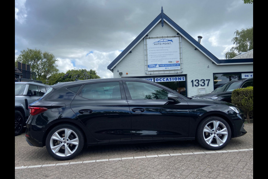 Seat Leon 1.5 TSI FR 95500KM/NEW MODEL/MATRIX/SFEER/LANE