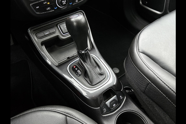 Jeep Compass 1.3T S (Perfect OnderH, Trekhaak, Camera, Stoel/Stuur VerW, Lane assist, Navi, Etc)