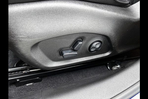 Jeep Compass 1.3T S (Perfect OnderH, Trekhaak, Camera, Stoel/Stuur VerW, Lane assist, Navi, Etc)