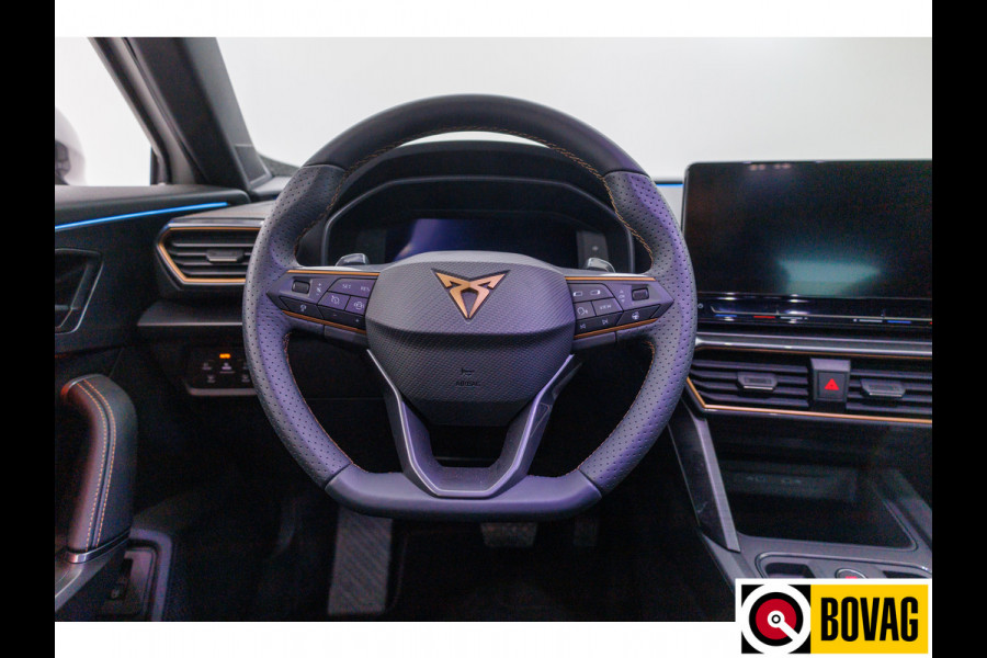 CUPRA Formentor 1.4 TSI e-Hybrid Business 204 PK | Trekhaak | Stoelverwarming | Adaptive cruise | Stuurverwarming,  App-connect, Full Led, Keyless