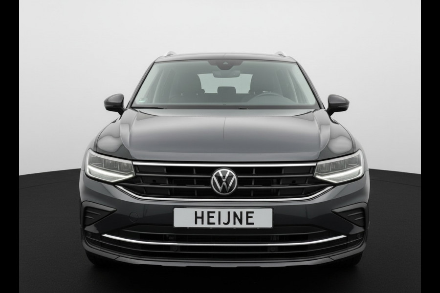 Volkswagen Tiguan TSI 245PK HYBRIDE DSG LIFE TREKHAAK/NAVI/VIRTUAL/SFEERVERL.