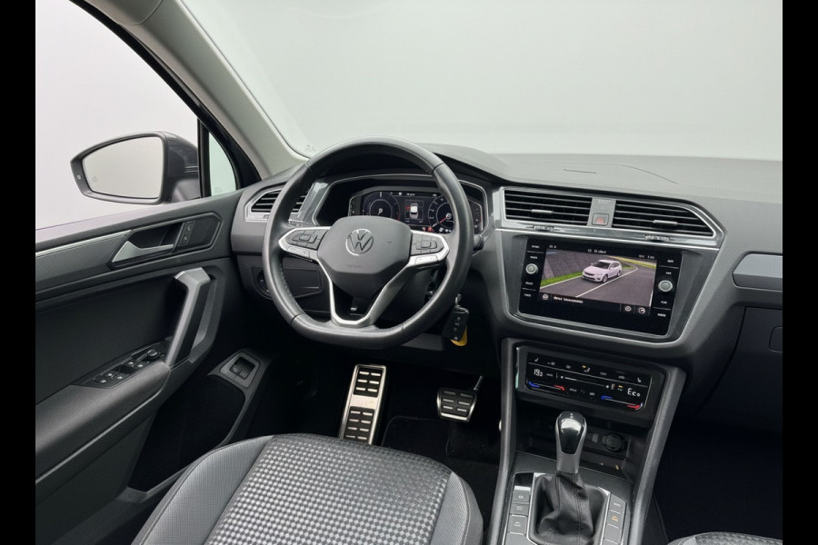 Volkswagen Tiguan TSI 245PK HYBRIDE DSG LIFE TREKHAAK/NAVI/VIRTUAL/SFEERVERL.