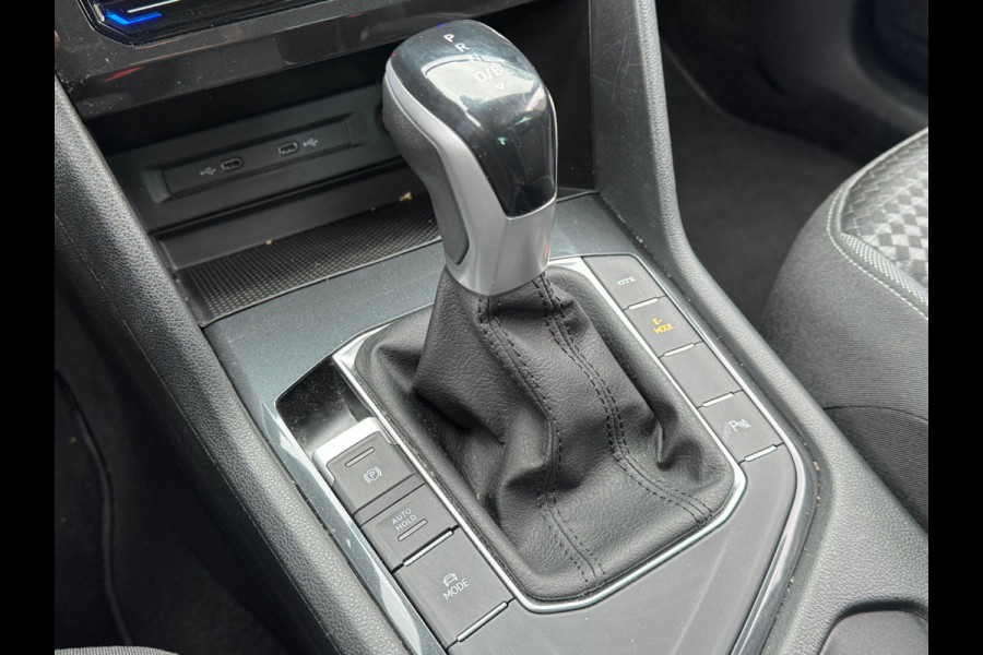 Volkswagen Tiguan TSI 245PK HYBRIDE DSG LIFE TREKHAAK/NAVI/VIRTUAL/SFEERVERL.