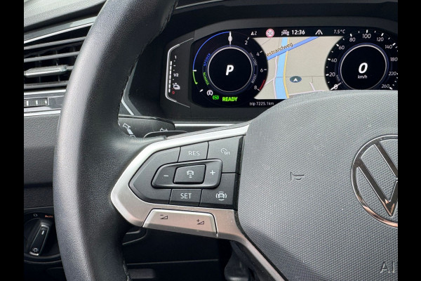 Volkswagen Tiguan TSI 245PK HYBRIDE DSG LIFE TREKHAAK/NAVI/VIRTUAL/SFEERVERL.