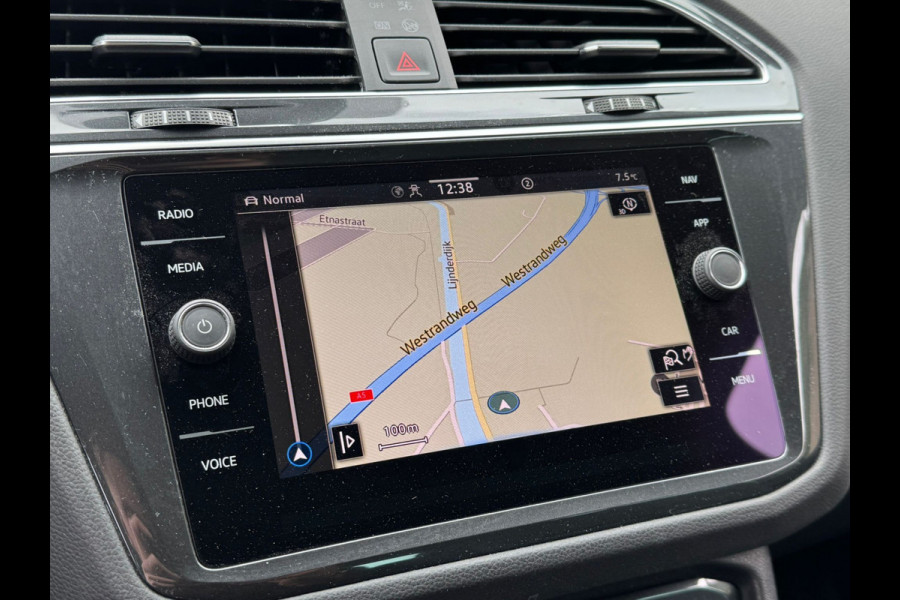 Volkswagen Tiguan TSI 245PK HYBRIDE DSG LIFE TREKHAAK/NAVI/VIRTUAL/SFEERVERL.