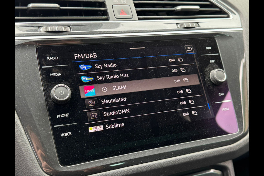 Volkswagen Tiguan TSI 245PK HYBRIDE DSG LIFE TREKHAAK/NAVI/VIRTUAL/SFEERVERL.