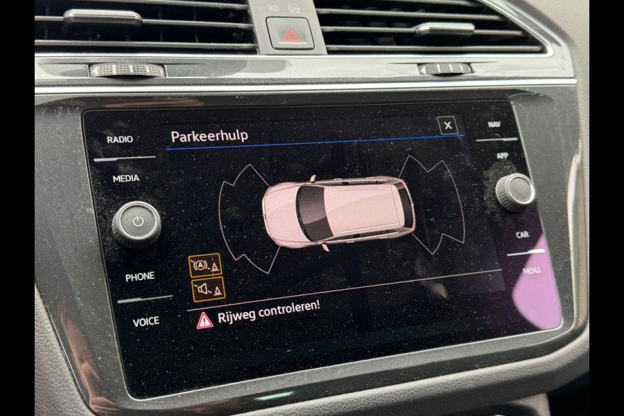 Volkswagen Tiguan TSI 245PK HYBRIDE DSG LIFE TREKHAAK/NAVI/VIRTUAL/SFEERVERL.