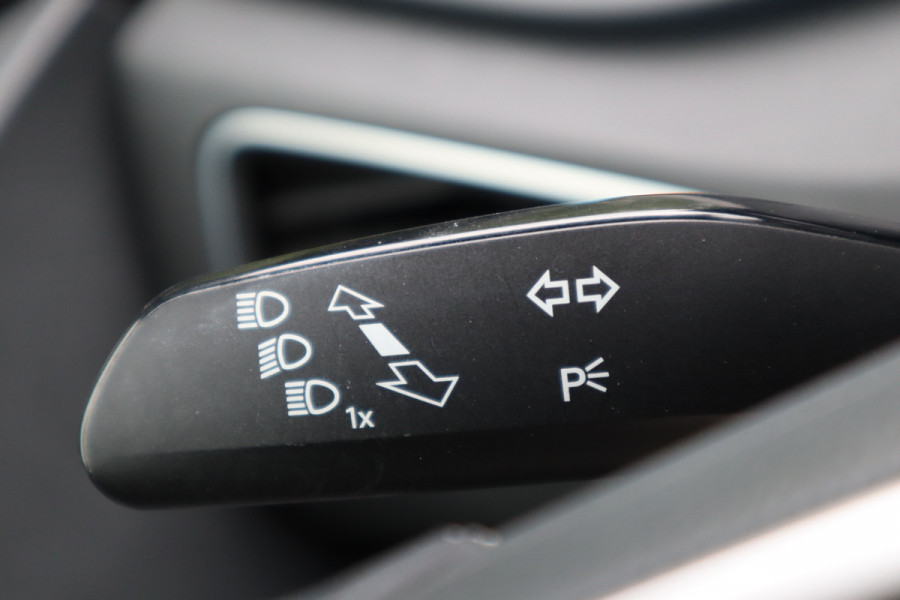 Volkswagen ID.3 Pro 58 kWh | Stuur + Stoelverwarming | Acc | Carplay |