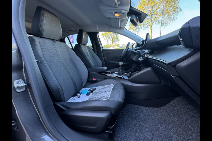 Peugeot 208 1.2 PureTech Allure 74KW / 100PK / CARPLAY / KEYLESS / CRUISE / ECC / CAMERA / PDC / LMV
