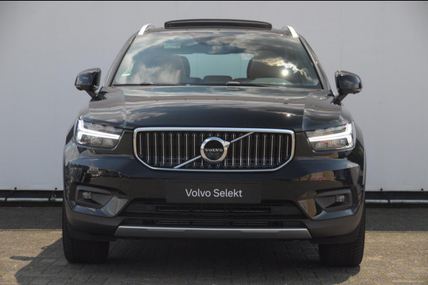 Volvo XC40 T5 272PK Automaat Plug-in hybrid Inscription Elektrische stoelen / Trekhaak / Panoramadak / Polestar tuning / Lederen bekleding / Adaptieve cruise control / Parkeersensoren met 360 camera / Harman Kardon audio / Mistlampen / Stoel - en stuurwielverwarming