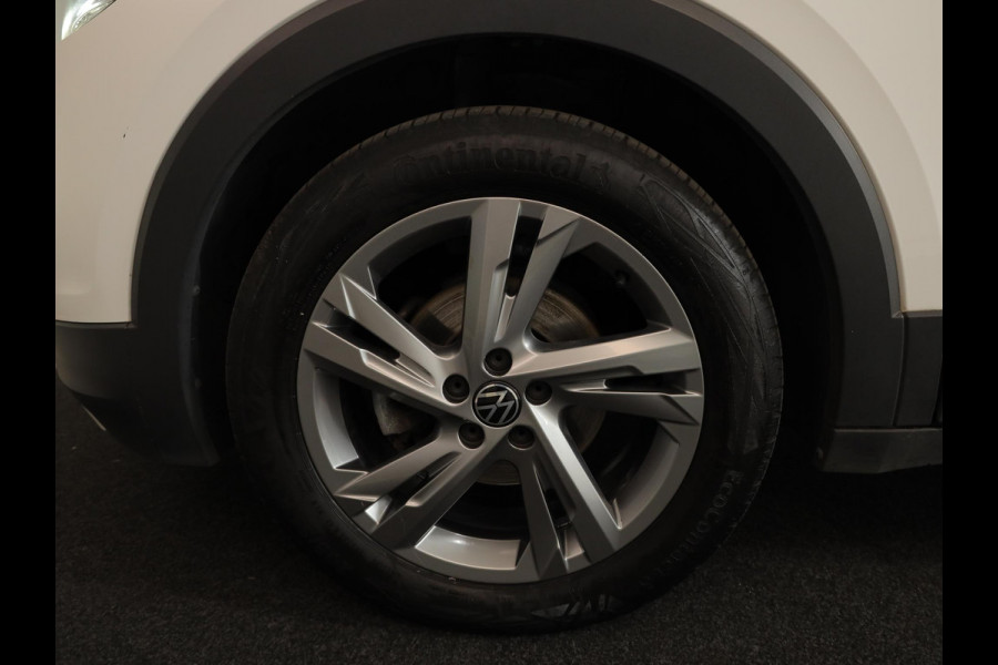 Volkswagen T-Cross 1.0 TSI Style 115pk 6bak|digi display|  Navi| 17'LM-velgen| Climatronic| dodehoek detectie