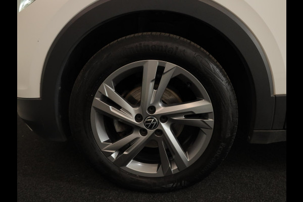 Volkswagen T-Cross 1.0 TSI Style 115pk 6bak|digi display|  Navi| 17'LM-velgen| Climatronic| dodehoek detectie