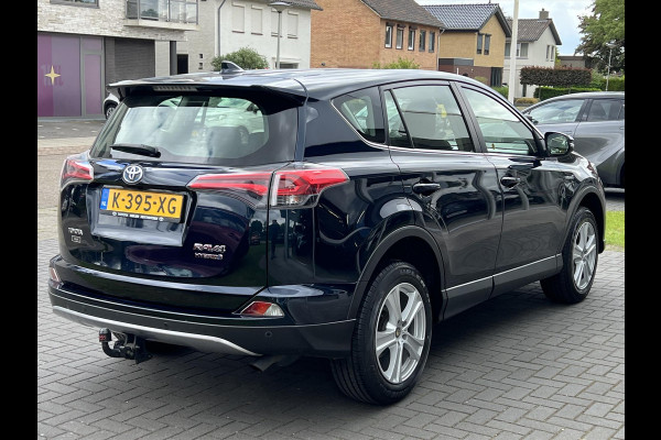 Toyota RAV4 2.5 Hybrid Style | Trekhaak, Dodehoekherkenning, Navigatie, Parkeersensoren, Elektrische achterklep, Startknop