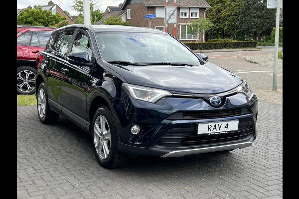 Toyota RAV4 2.5 Hybrid Style | Trekhaak, Dodehoekherkenning, Navigatie, Parkeersensoren, Elektrische achterklep, Startknop