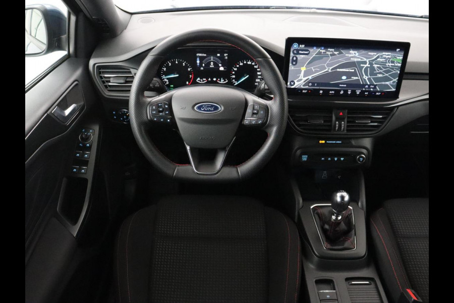 Ford Focus 1.0 EcoBoost Hybrid ST Line | Adaptive cruise | Camera | Carplay | Navigatie | Full LED | Side Assist | Climate control | Bluetooth | Parkeerhulp