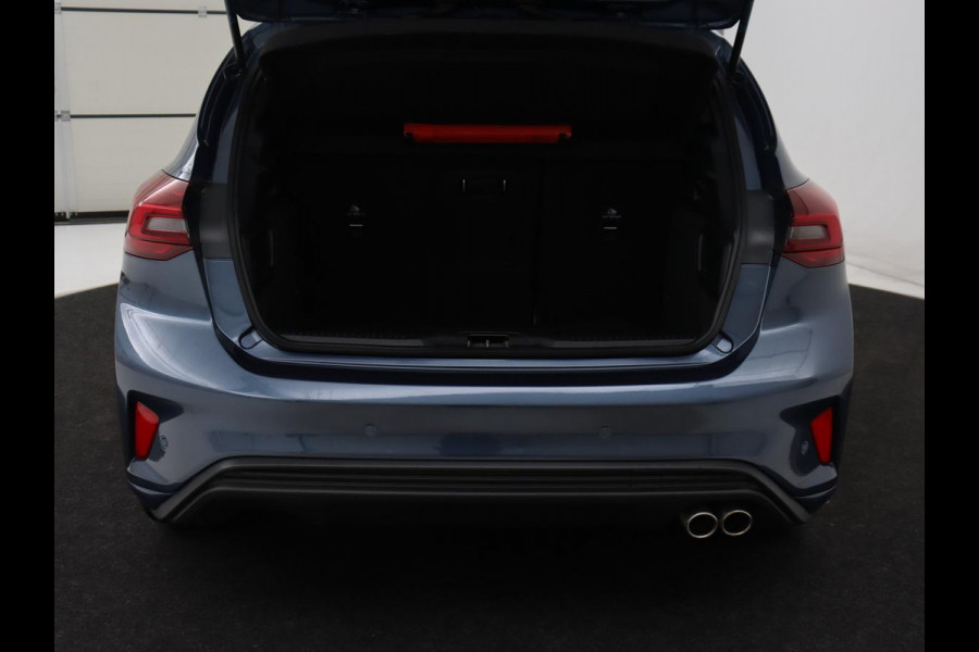 Ford Focus 1.0 EcoBoost Hybrid ST Line | Adaptive cruise | Camera | Carplay | Navigatie | Full LED | Side Assist | Climate control | Bluetooth | Parkeerhulp
