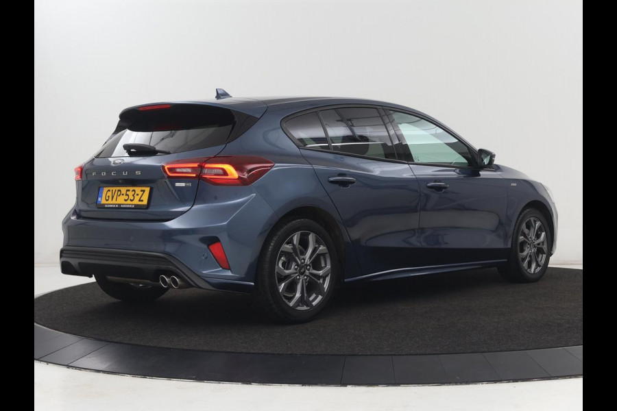 Ford Focus 1.0 EcoBoost Hybrid ST Line | Adaptive cruise | Camera | Carplay | Navigatie | Full LED | Side Assist | Climate control | Bluetooth | Parkeerhulp