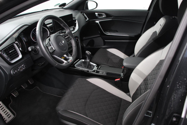Kia ProCeed 1.0 T-GDI 120pk GT-Line Navigatie Climate Control Camera JBL Audio Lane/Side Assist Stoel/Stuurverwarming LED