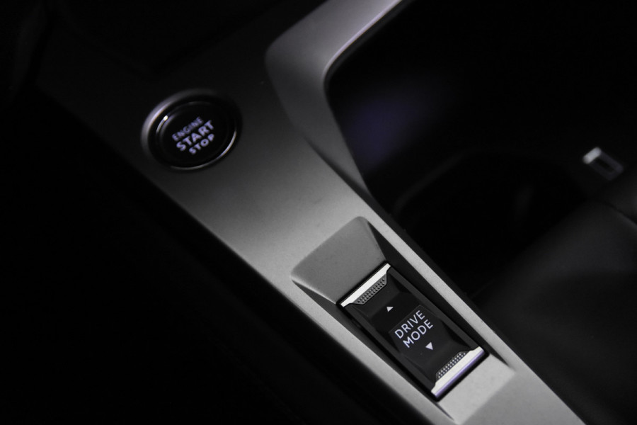 Peugeot 308 Allure 130 *1ste Eigenaar*Leer*Navigatie*360 Camera*Stoelverwarming*