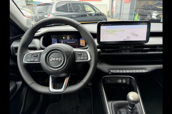Jeep Avenger 100pk Altitude (Elektrische Klep - JBL - Keyless Entry - Adaptieve Cruise Controle - LED - 17"incl 4S - Automatische Airco - Nav