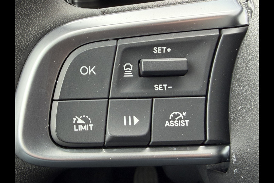 Jeep Avenger 100pk Altitude (Elektrische Klep - JBL - Keyless Entry - Adaptieve Cruise Controle - LED - 17"incl 4S - Automatische Airco - Nav