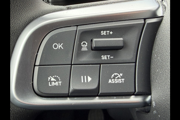 Jeep Avenger 100pk Altitude (Elektrische Klep - JBL - Keyless Entry - Adaptieve Cruise Controle - LED - 17"incl 4S - Automatische Airco - Nav
