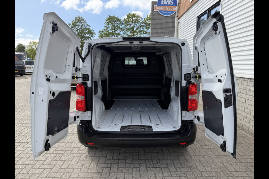 Peugeot Expert 1.5 BlueHDI L2H1 120pk Standard Premium / vaste prijs rijklaar € 11.950 ex btw / euro 6 / bpm vrij / lease vanaf € 201 / airco / cruise / navi / camera / pdc achter !