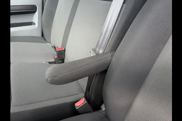 Peugeot Expert 1.5 BlueHDI L2H1 120pk Standard Premium / vaste prijs rijklaar € 11.950 ex btw / euro 6 / bpm vrij / lease vanaf € 201 / airco / cruise / navi / camera / pdc achter !