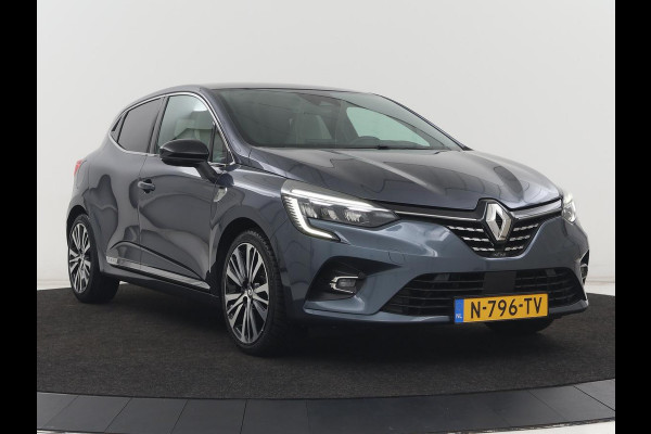 Renault Clio 1.6 E-Tech Hybrid 140 Initiale Paris | Leder | Stoelverwarming | Carplay | Keyless | Park Assist | Full LED | Navigatie | Climate control | Stuurverwarming | DAB | Bluetooth