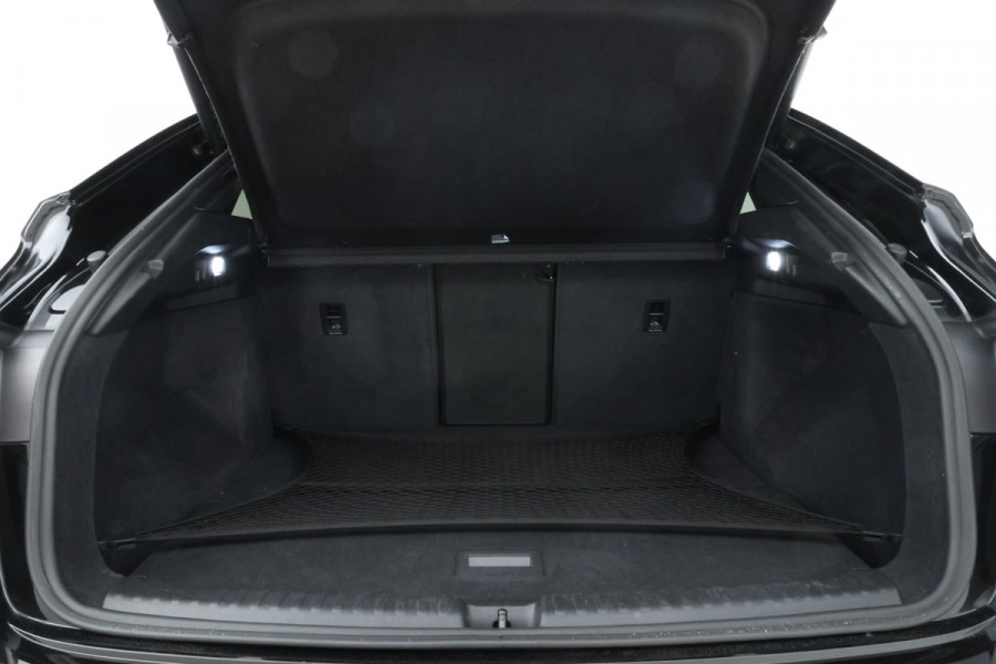 Audi Q4 Sportback e-tron 40 S edition 77 kWh Volleder, Navigatie, Digital Dash!