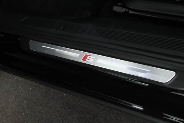 Audi Q4 Sportback e-tron 40 S edition 77 kWh Volleder, Navigatie, Digital Dash!
