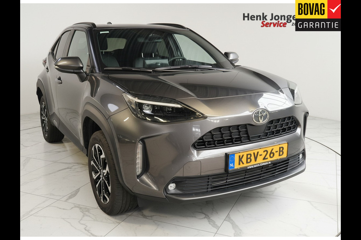 Toyota Yaris Cross 1.5 Hybrid 115 First Edition Rijklaar + Fabrieksgarantie Henk Jongen Auto's in Helmond,  al 50 jaar service zoals 't hoort!